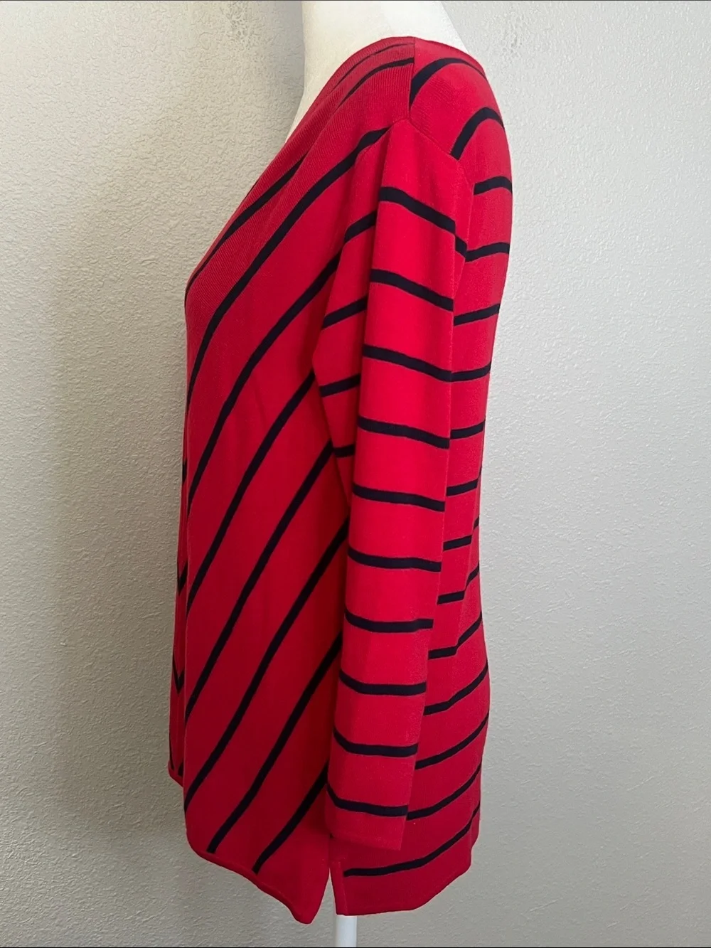 Talbots Chevron Stripe VNeck Sweater Red/Black Size XSmall